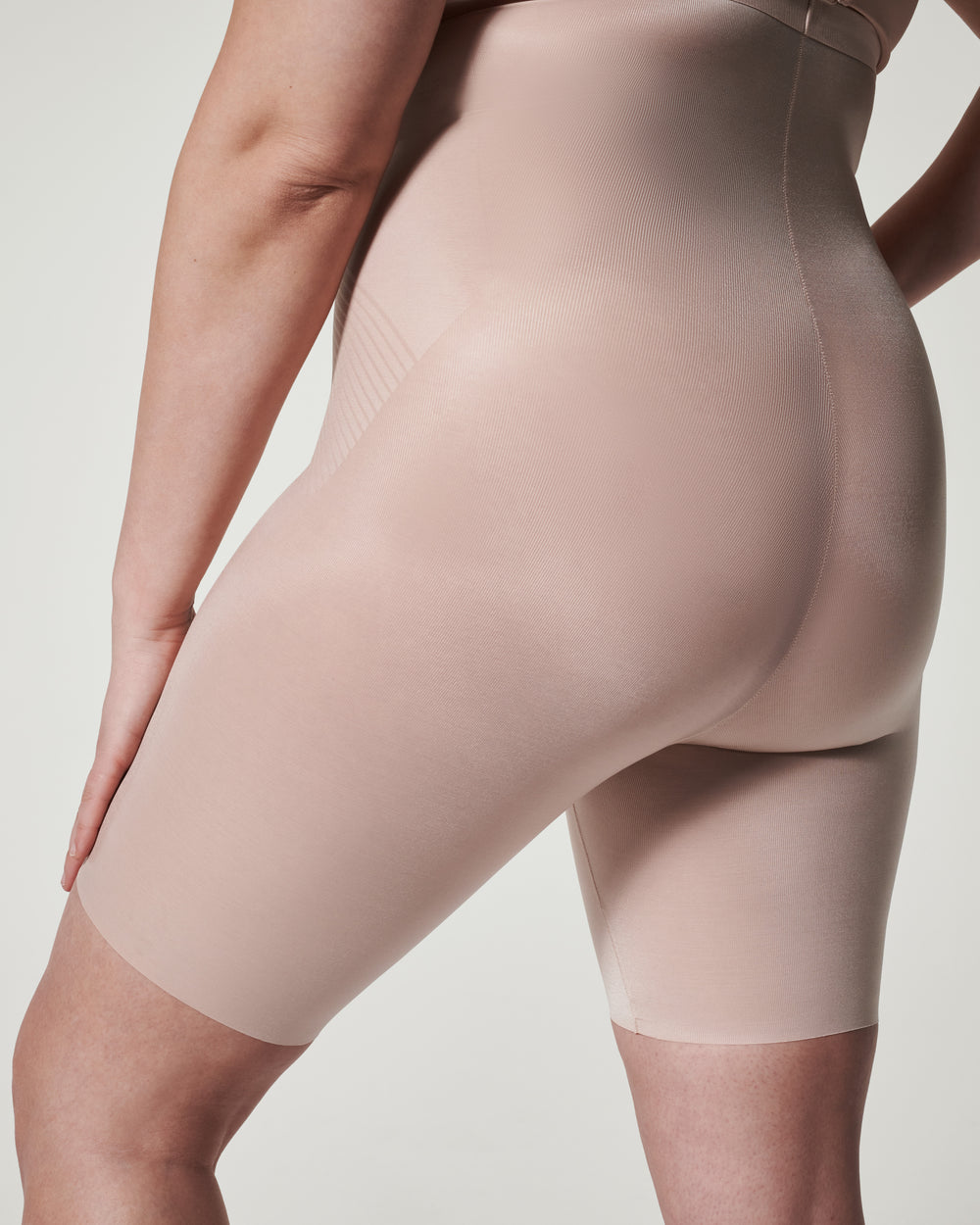 Spanx Thinstincts 2.0 High-waisted Mid-thigh Short #10233R