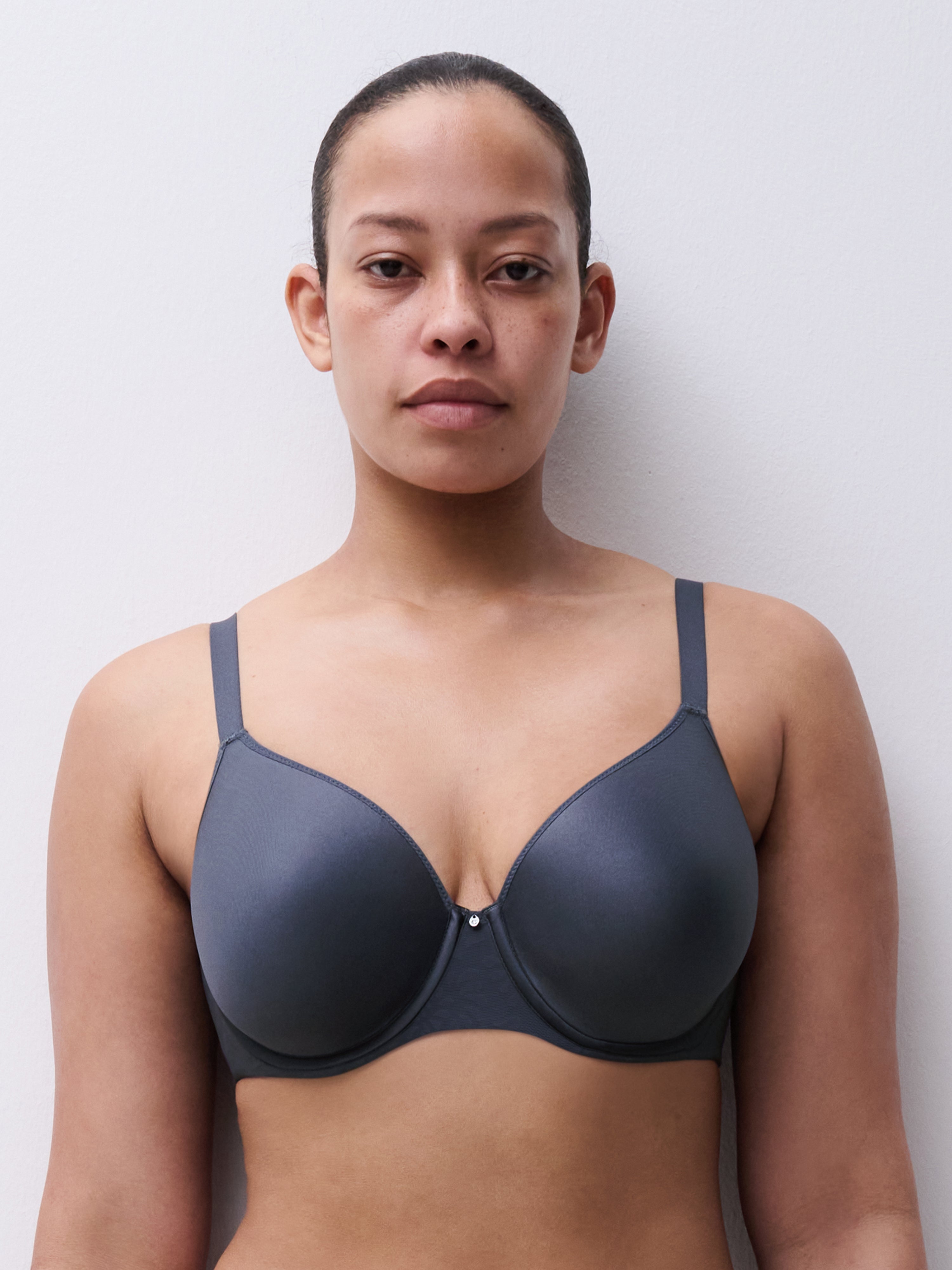 Chantelle Comfort Chic Back Smoothing T-Shirt Bra #C18JNV