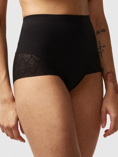 Chantelle Lace Shapewear #14K7