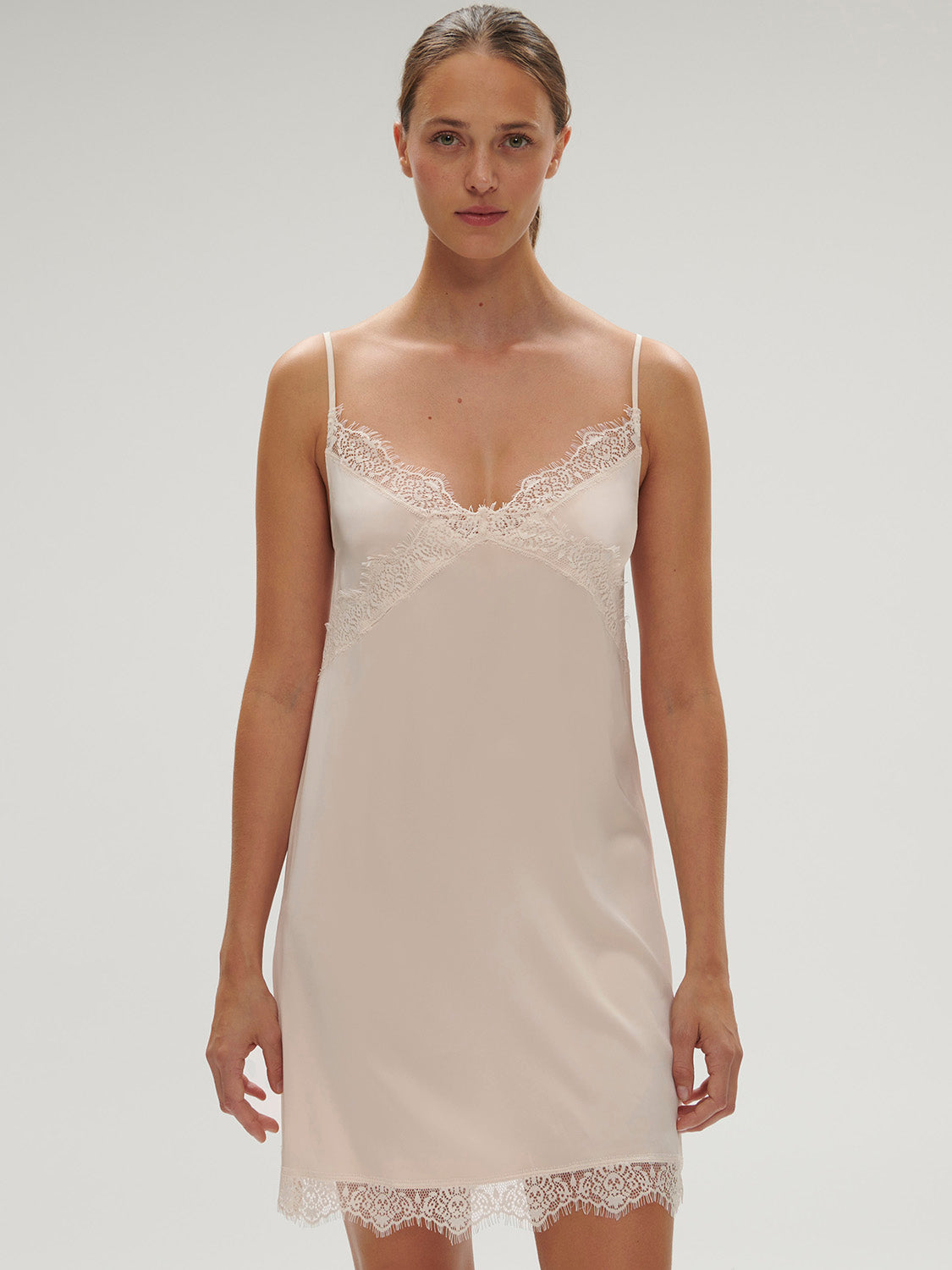 Simone Perele Satin Secrets Short Nightdress #23H940