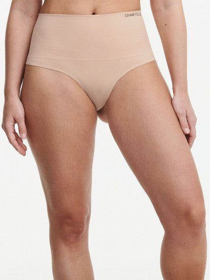Chantelle Smooth Comfort High Waist Thong #10U9