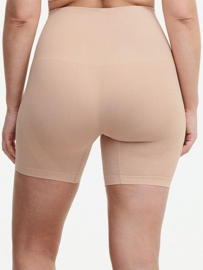 Chantelle Smooth Comfort Mid-Thigh Short #10U4 - In the Mood Intimates