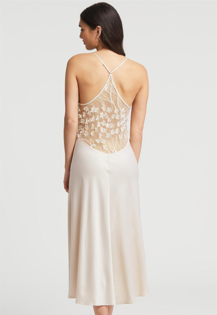 Rya Kiss Gown #331