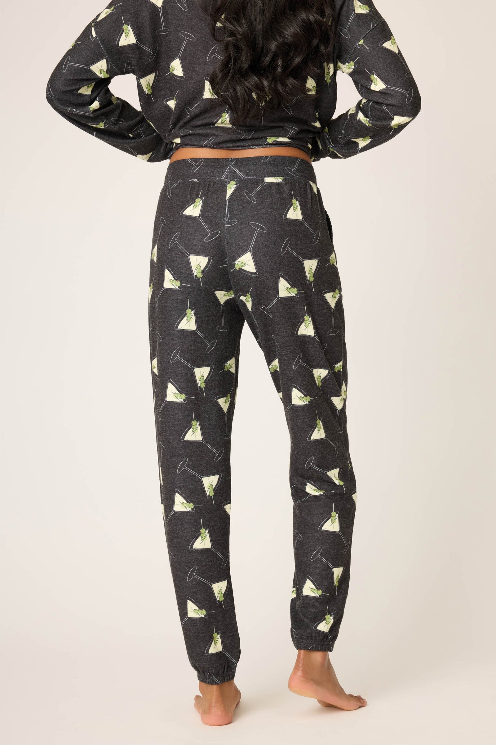 PJ Salvage Merrier with a Martini Banded Pant #RUMEP