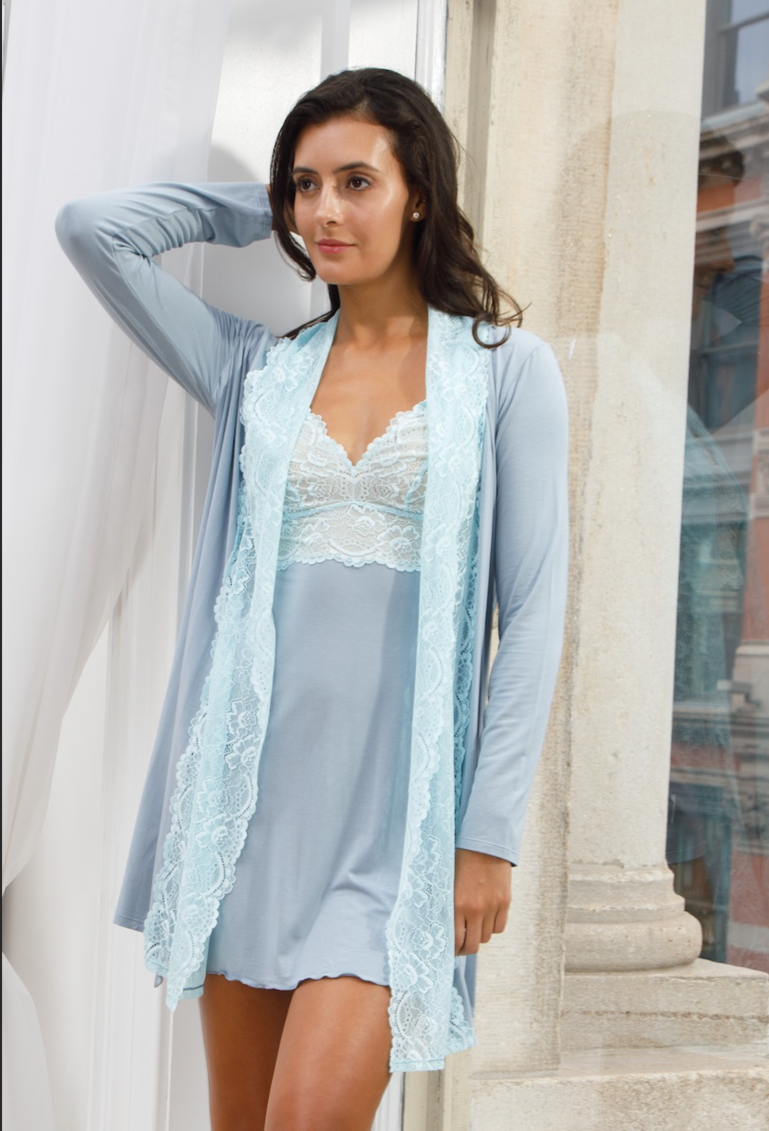 Samantha Chang Home Lace Front Robe #SC228016