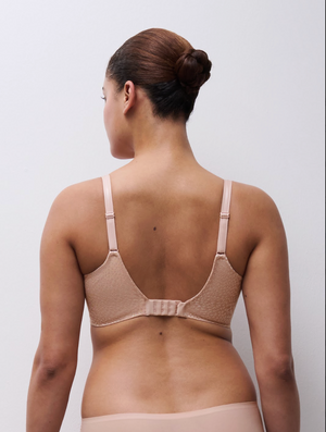 Chantelle Magique Back Smoothing Wireless Bra #C19UP0