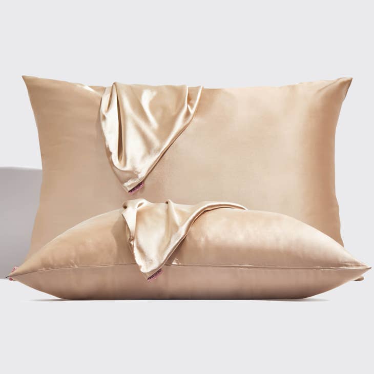 Kitsch Holiday Satin Standard Pillowcase 2pc Set