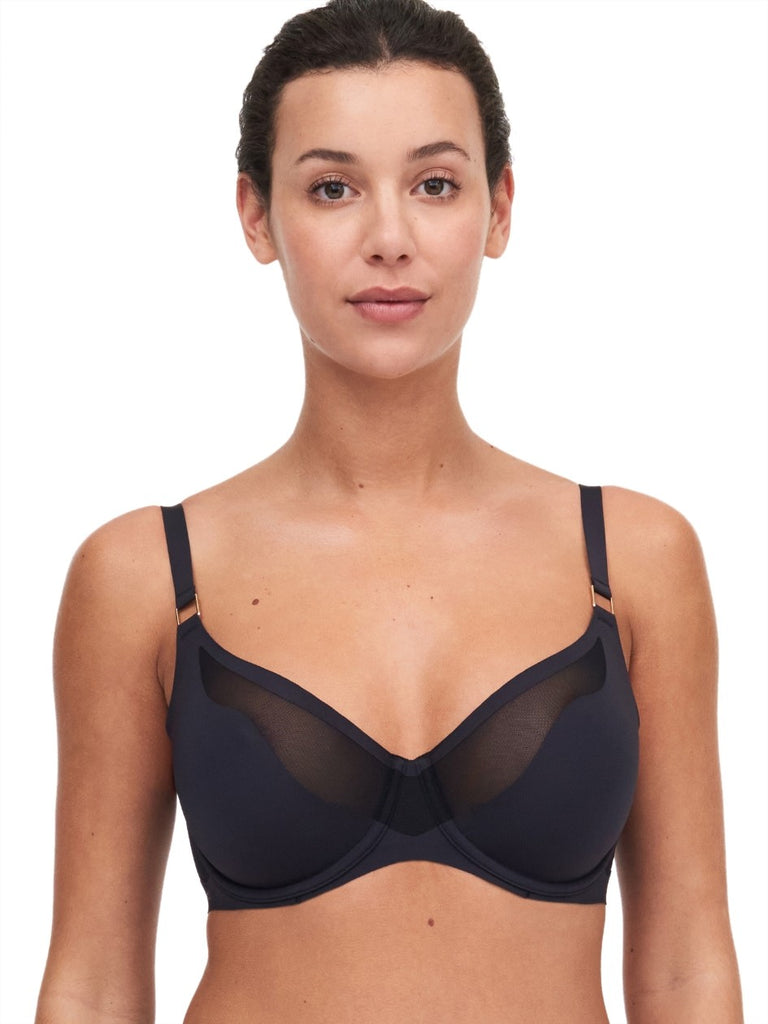 Chantelle Pure Light Unlined Molded Bra #10M1