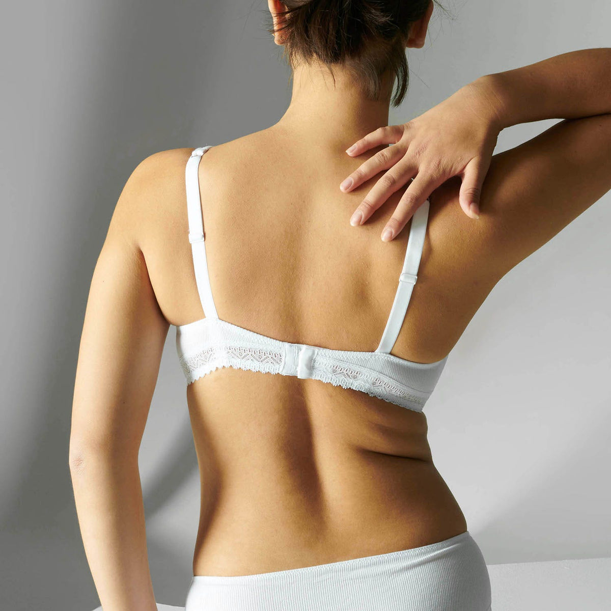 Simone Perele Eugenie Plunging Underwire Bra #15Z319