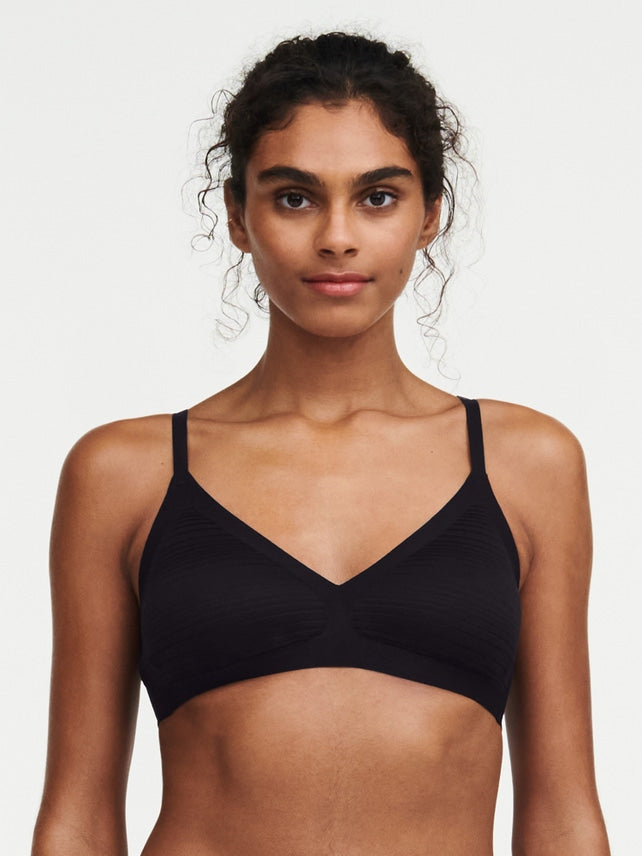Chantelle Soft Stretch Stripes Bralette with Removable Pads #20D1 - In the  Mood Intimates